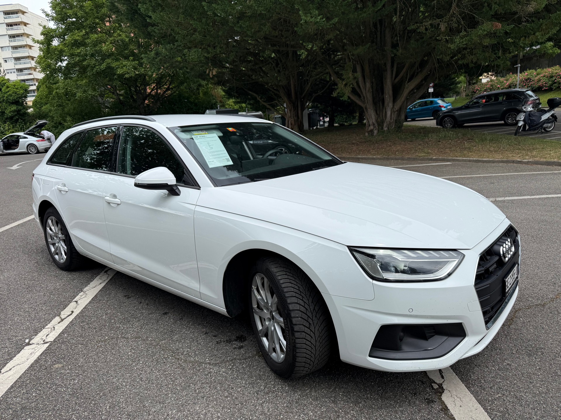 AUDI A4 Avant 40 TDI advanced quattro S-tronic-image-2