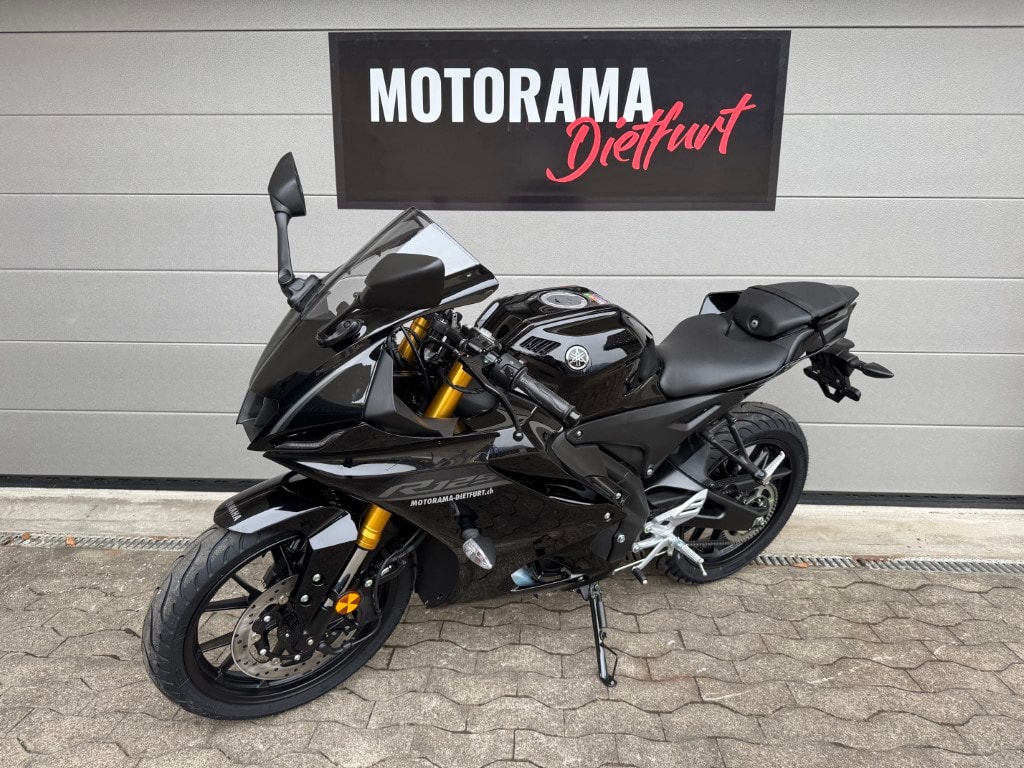 YAMAHA R 125-showroom-element-3