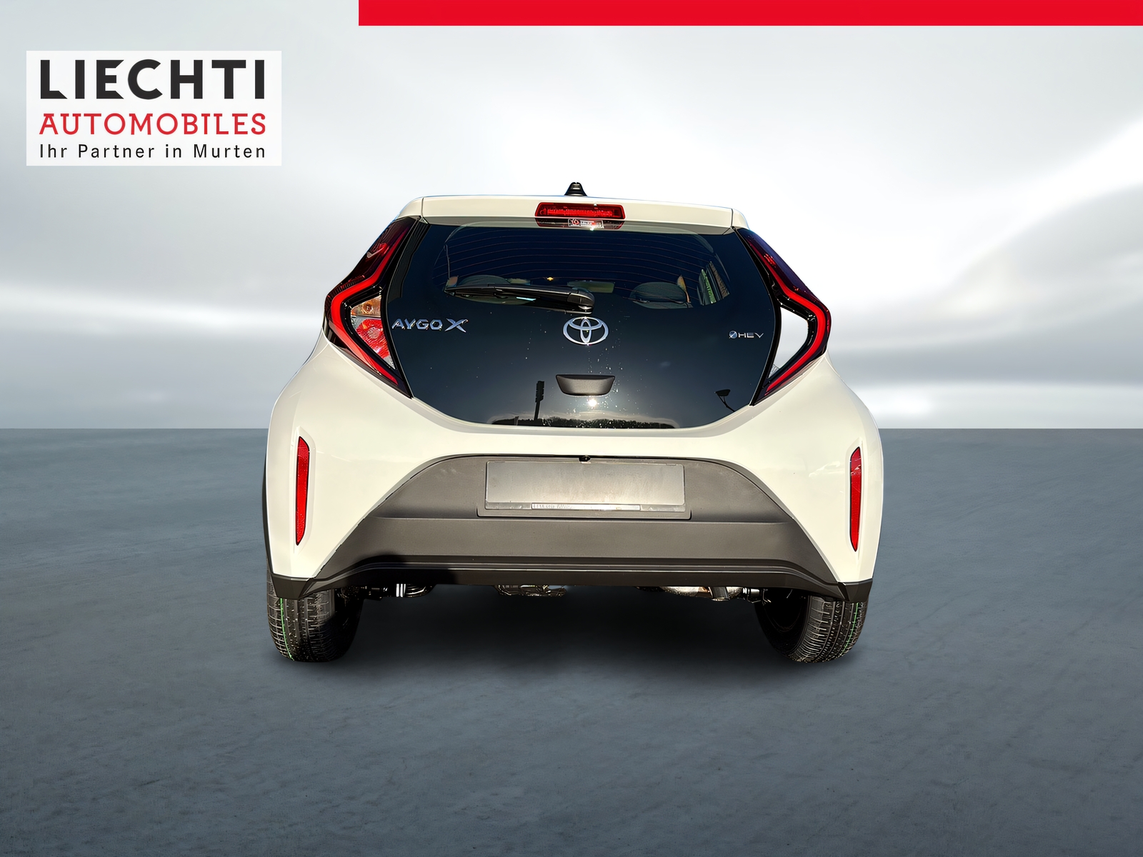 TOYOTA Aygo X 1.5 Comfort e-CVT-image-12