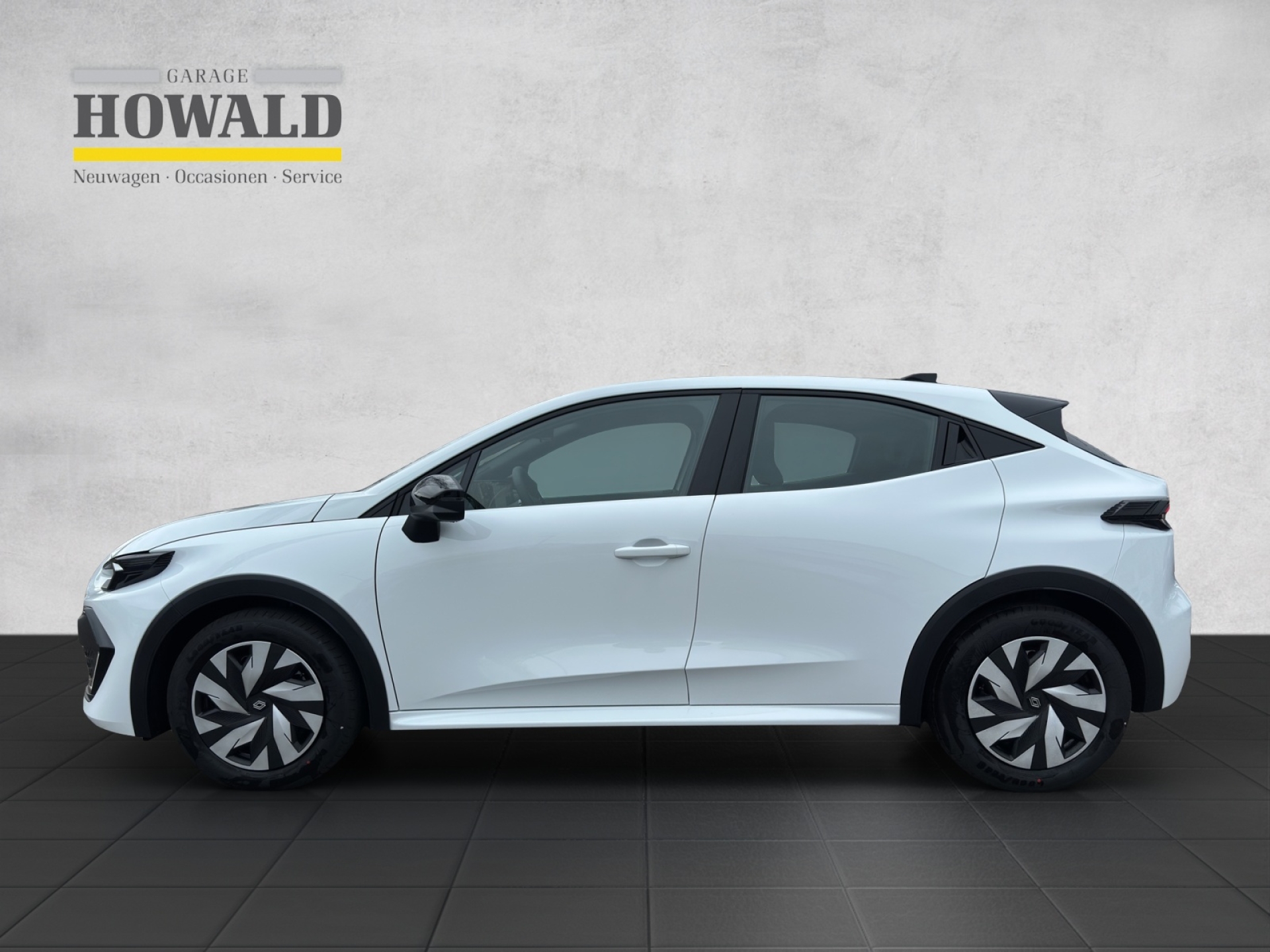 RENAULT CLIO evolution TCe115-showroom-element-1
