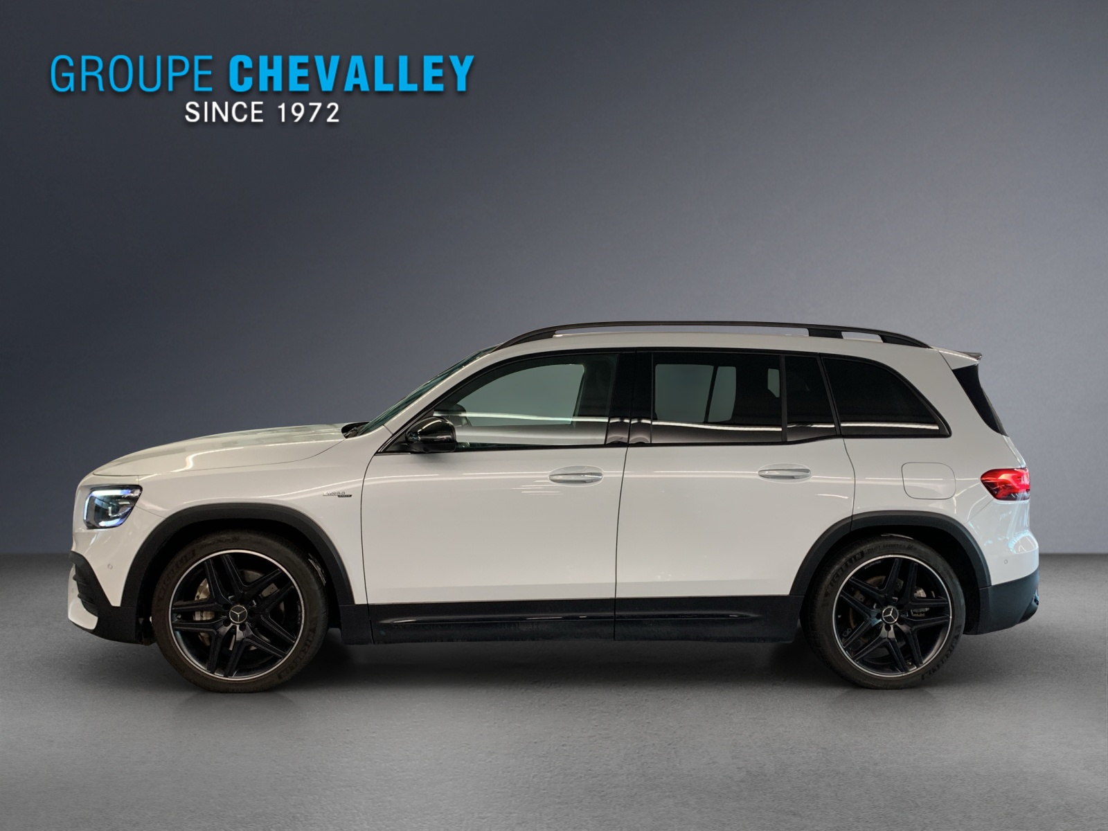 MERCEDES-BENZ GLB 35 AMG 4 MATIC-image-3