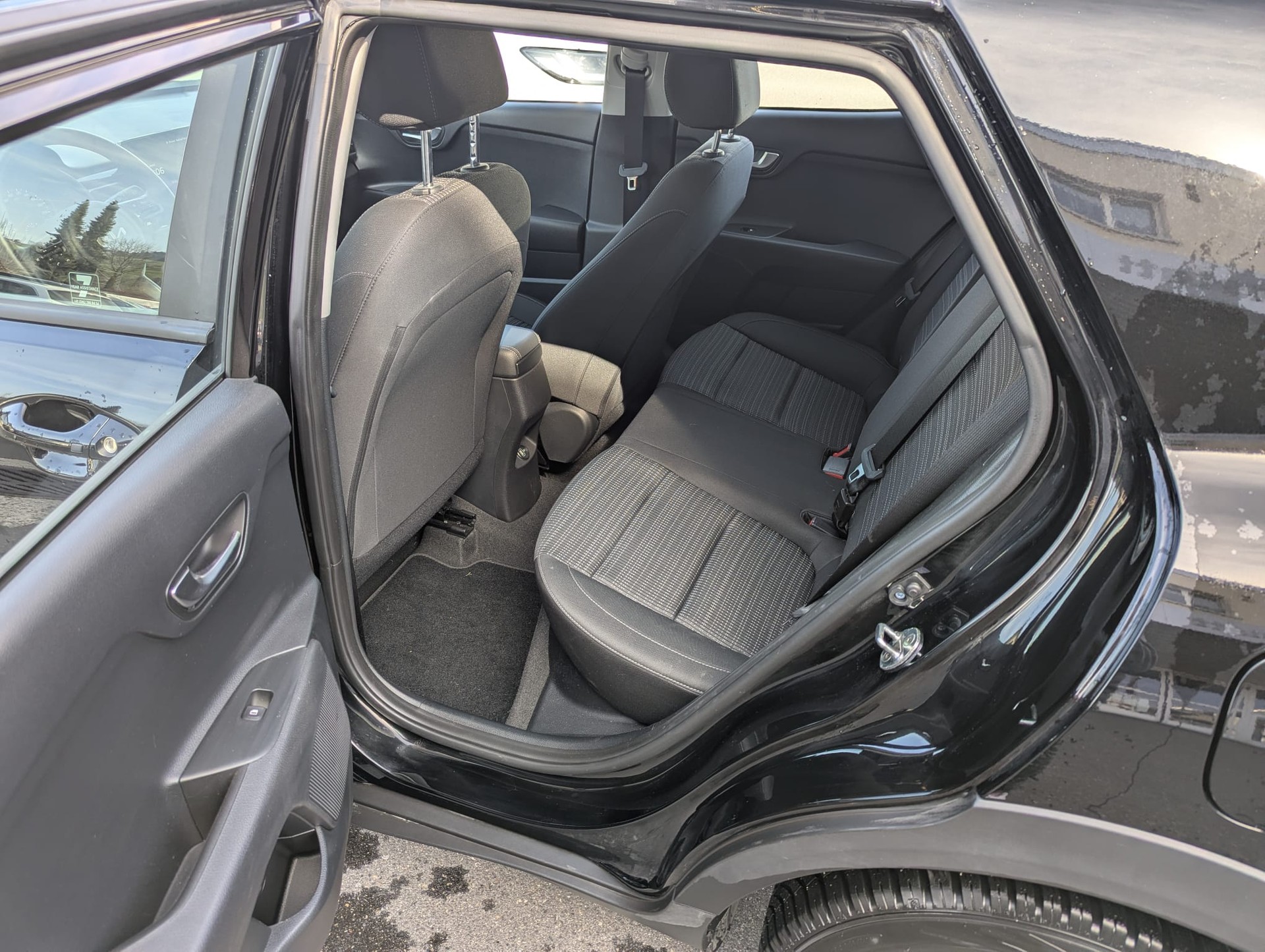 KIA Stonic 1.0 T-GDI Power-image-7