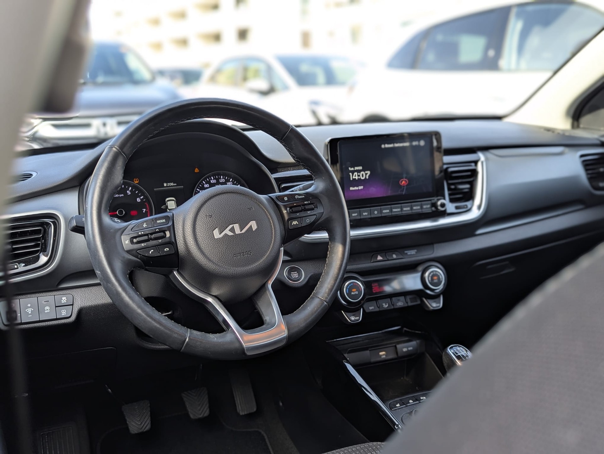 KIA Stonic 1.0 T-GDI Power-image-6