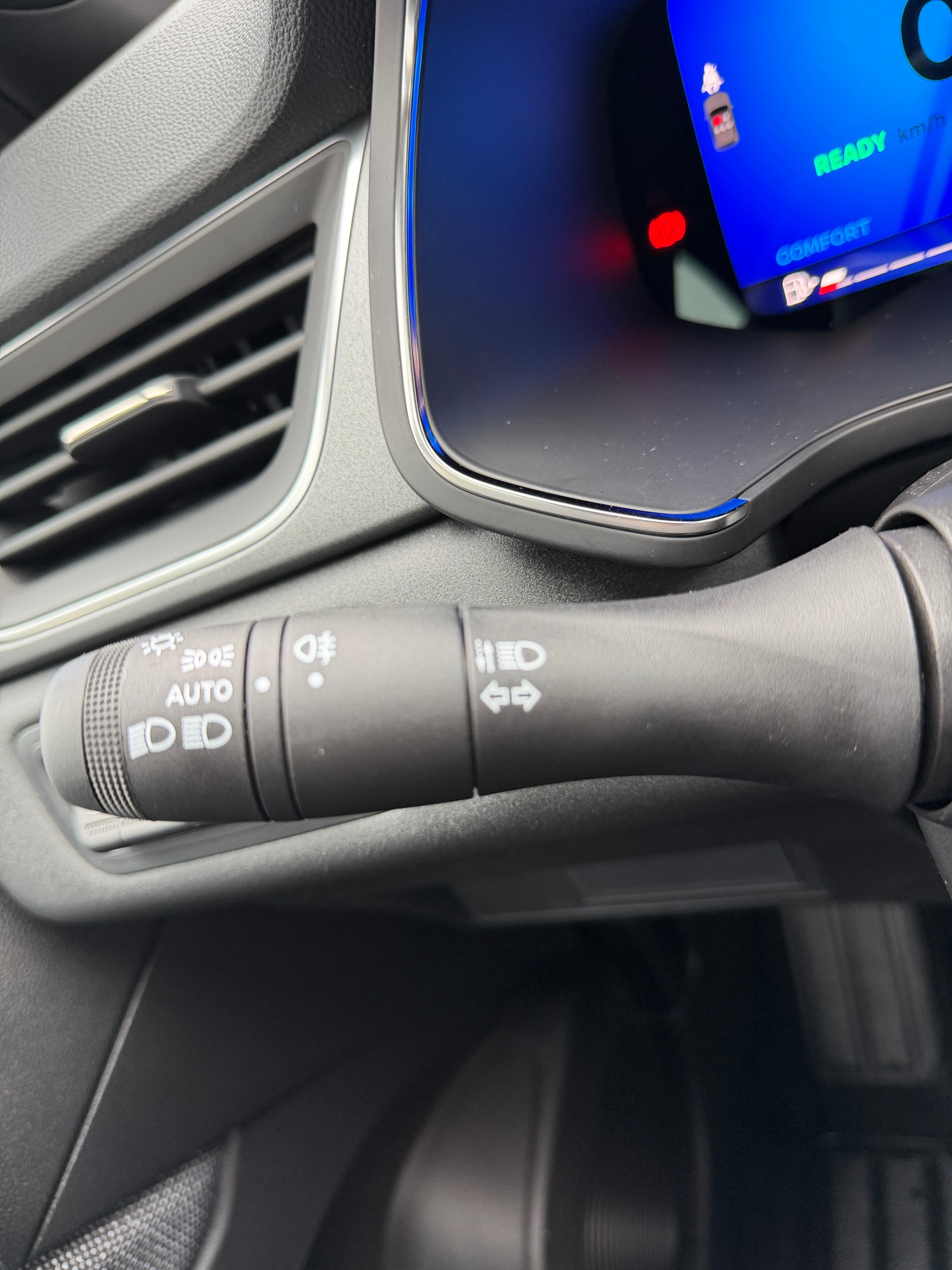 RENAULT Symbioz 1.8 E-Tech Techno-image-14