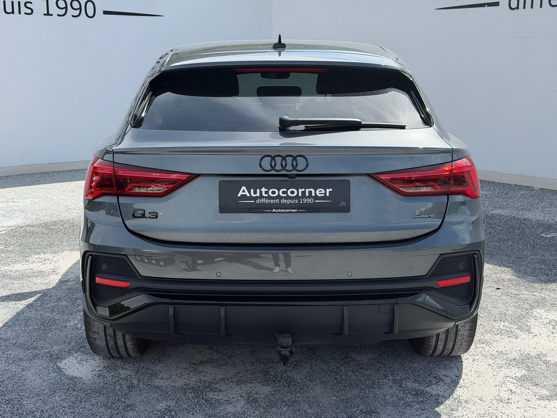 AUDI Q3 Sportback 45 TFSI S line quattro S-tronic-image-5