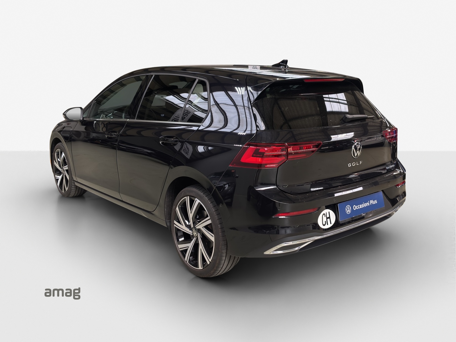 VW Golf 1.4 TSI PHEV Style-image-3