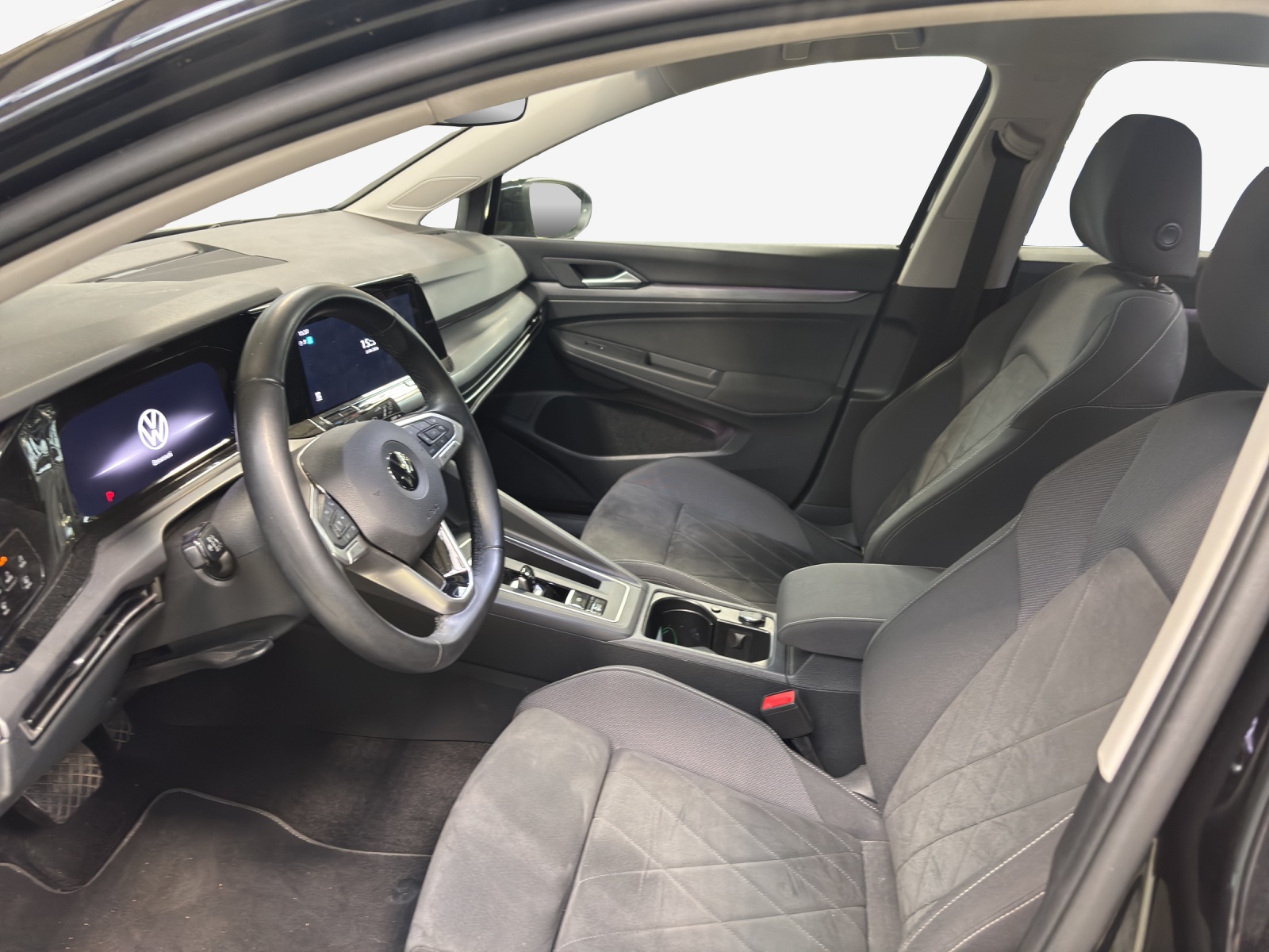 VW Golf 1.4 TSI PHEV Style-image-8