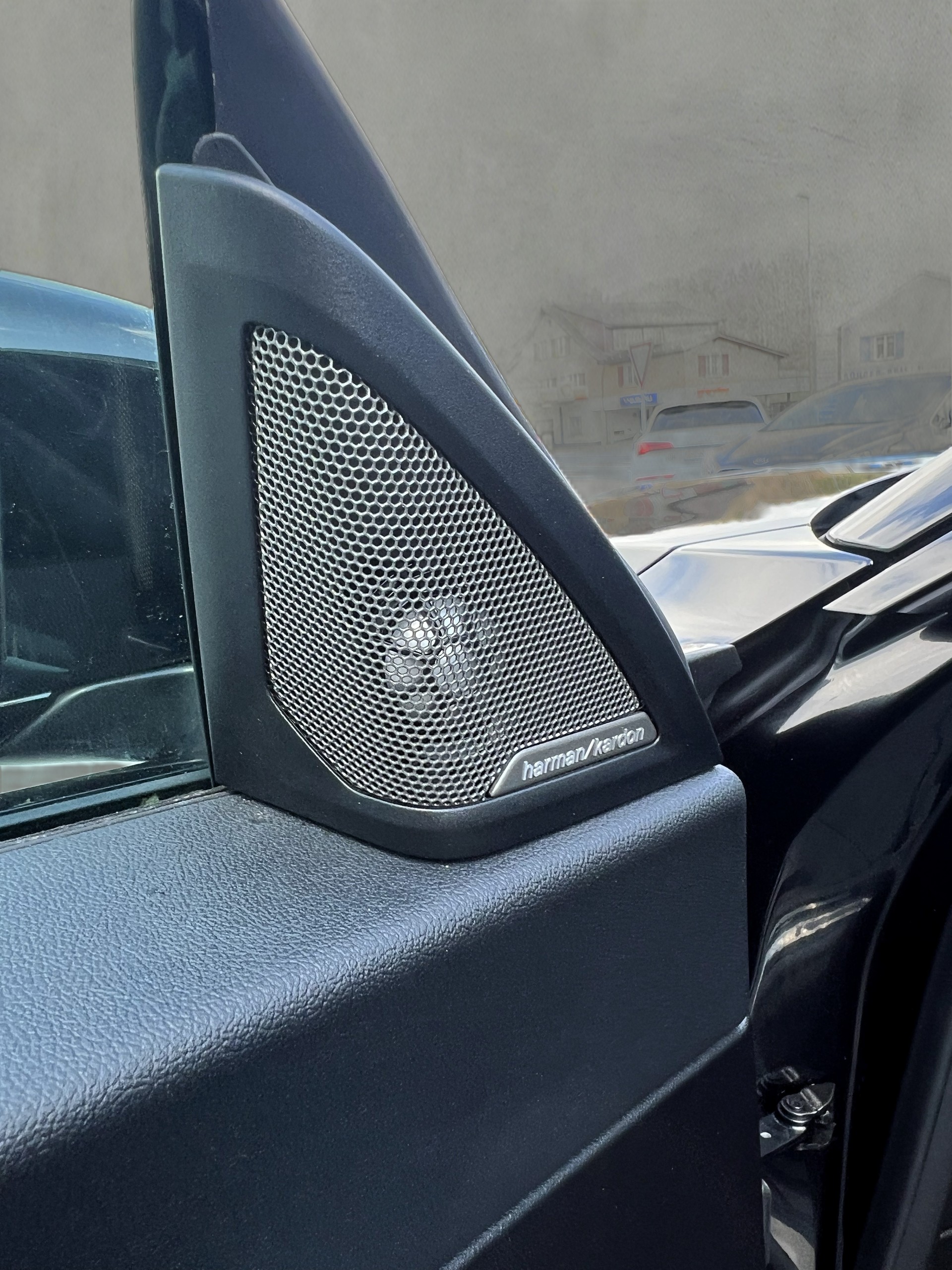 BMW 220d M Sport Pro-image-19