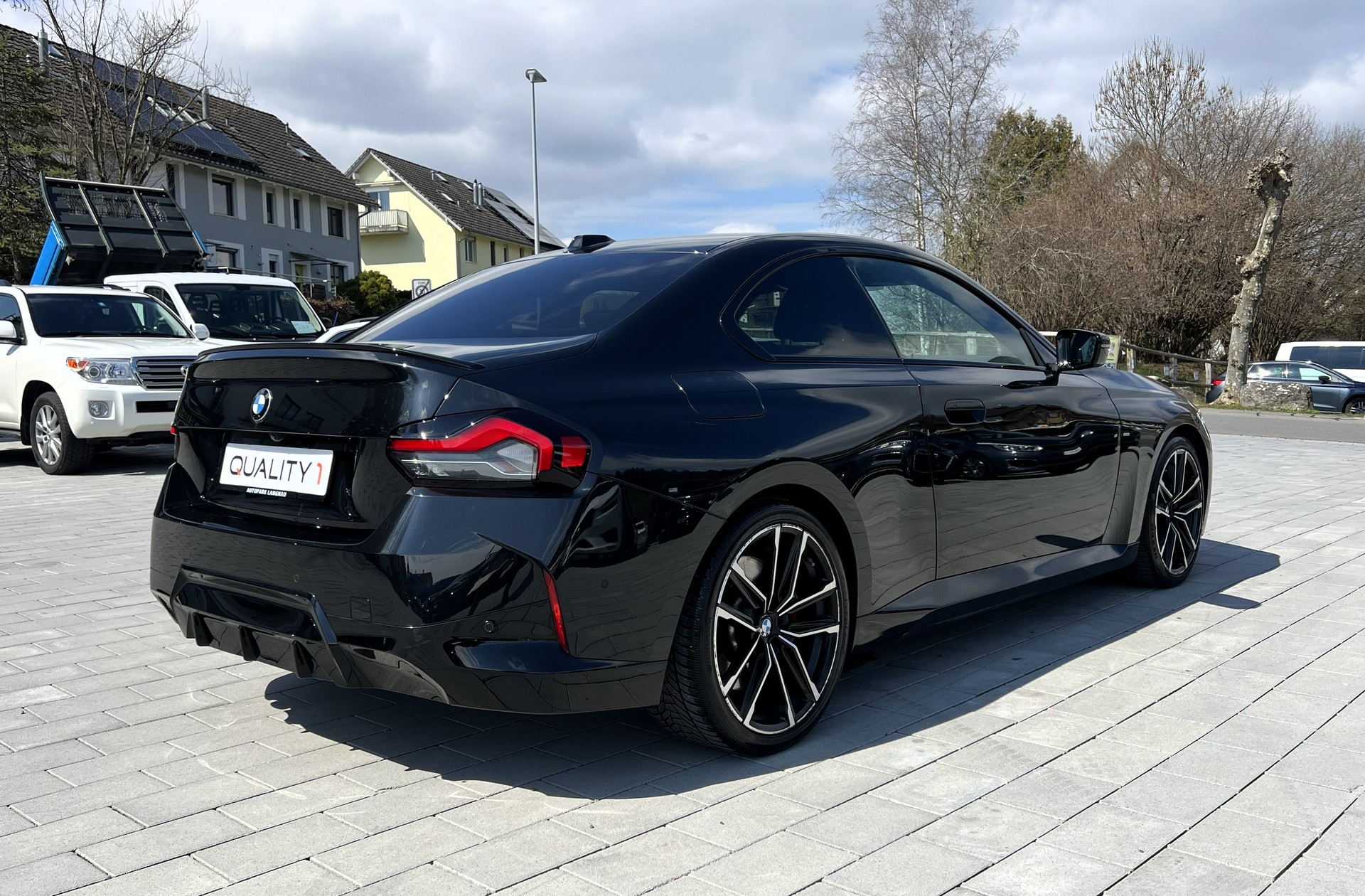 BMW 220d M Sport Pro-image-4