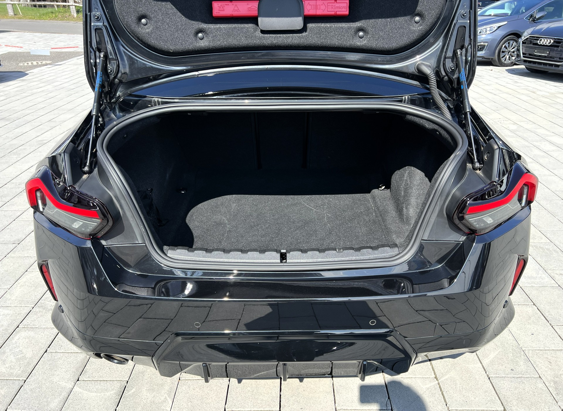 BMW 220d M Sport Pro-image-11