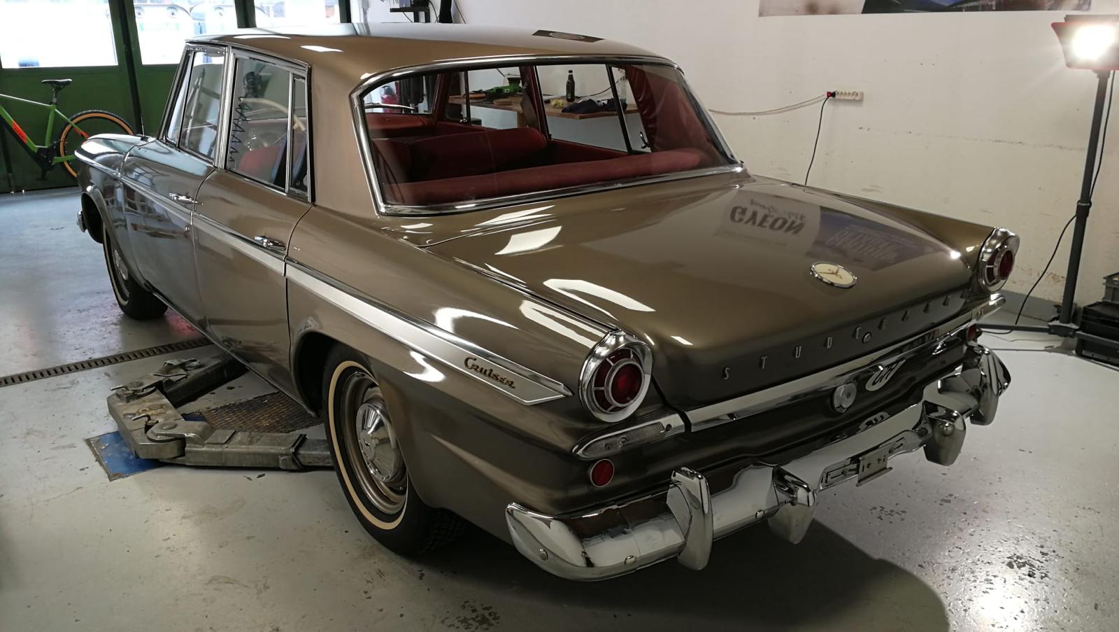 STUDEBAKER Lark Cruiser V8 1963-image-6