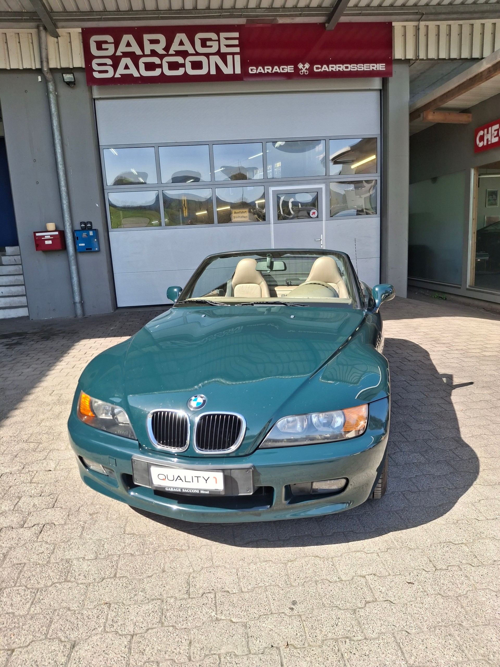 BMW Z3 1.9i Roadster-image-0