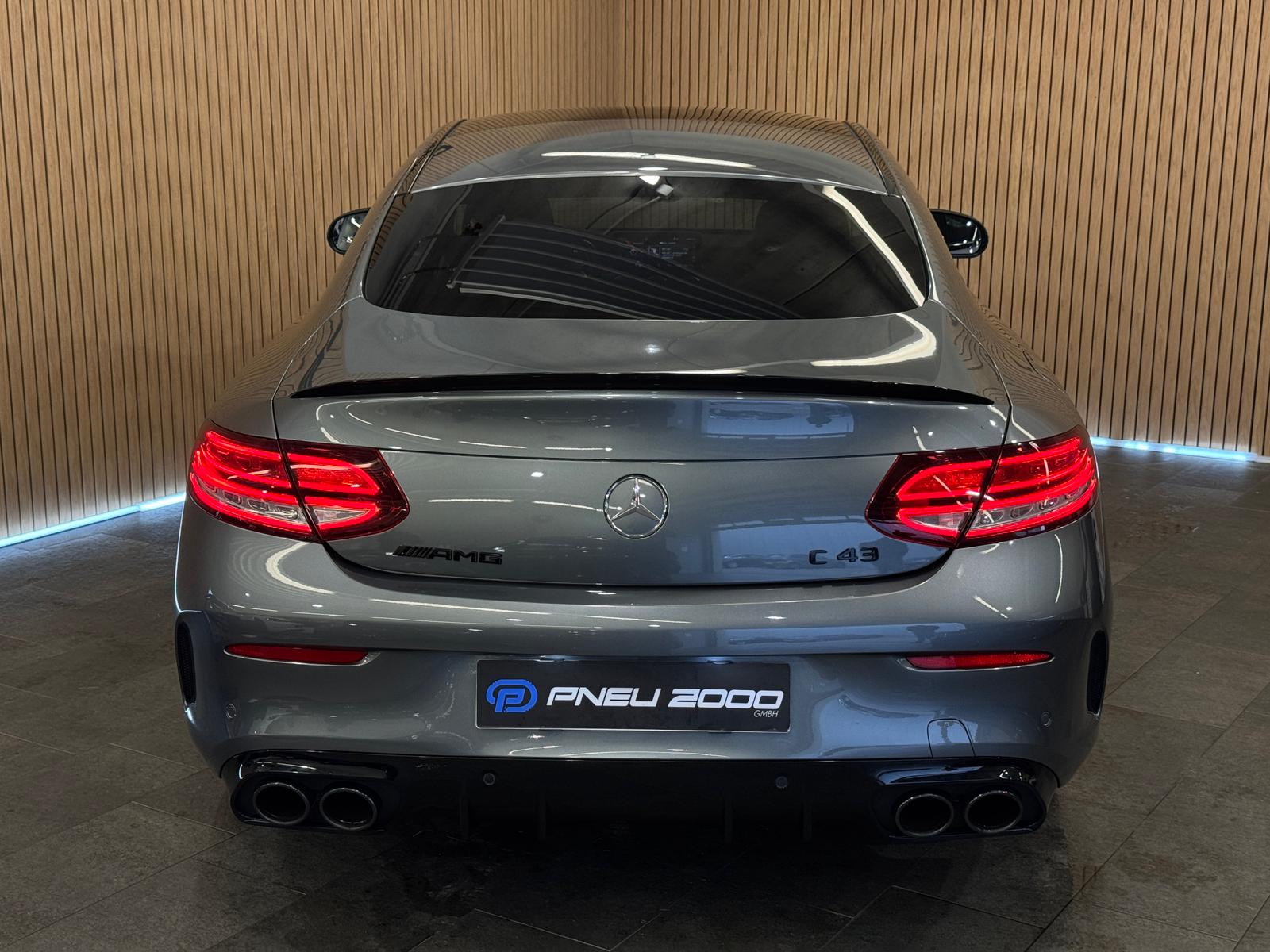 MERCEDES-BENZ C 43 AMG 4Matic Speedshift TCT 9G-image-4