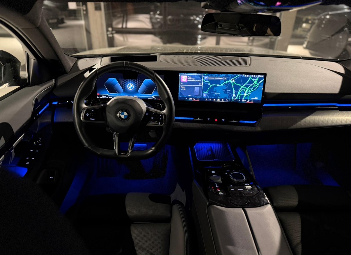 BMW 520d 48V M Sport Steptronic-image-9