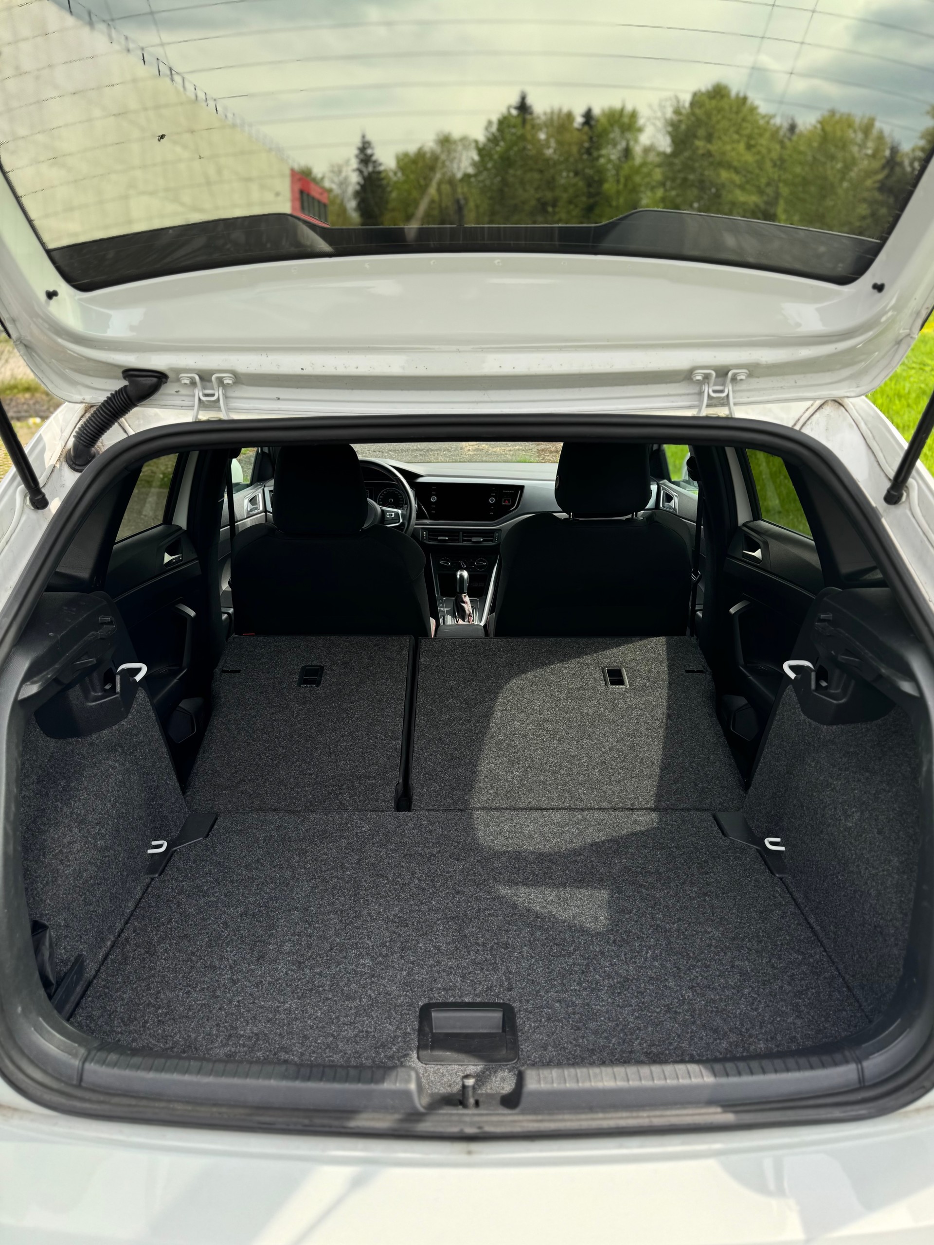 VW Polo 2.0 TSI GTI DSG / ab MFK bei Verkauf-image-19