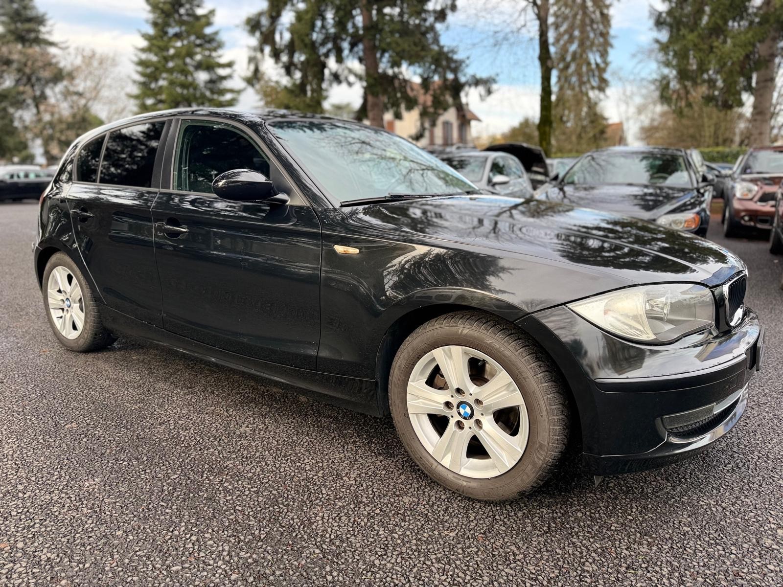 BMW 118i Steptronic-image-2