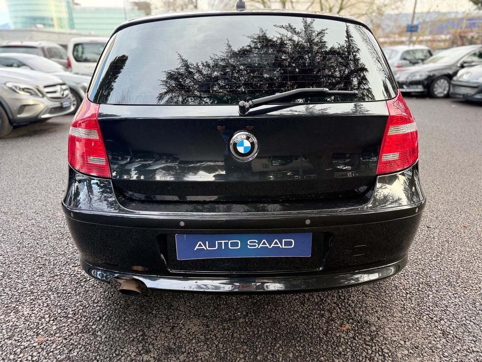 BMW 118i Steptronic-image-5