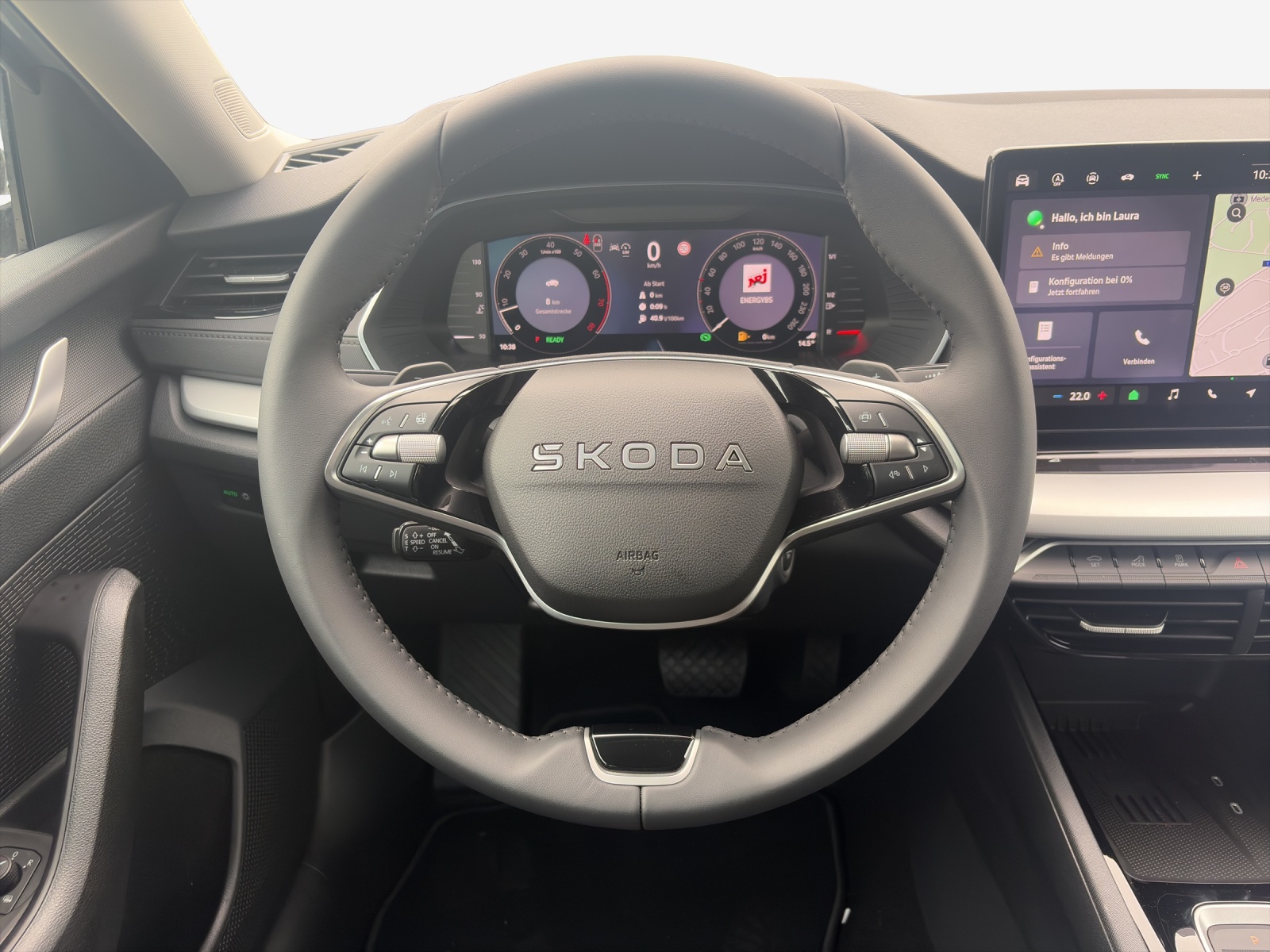 SKODA Octavia Combi 1.5 TSI mHEV DSG Dynamic-image-9