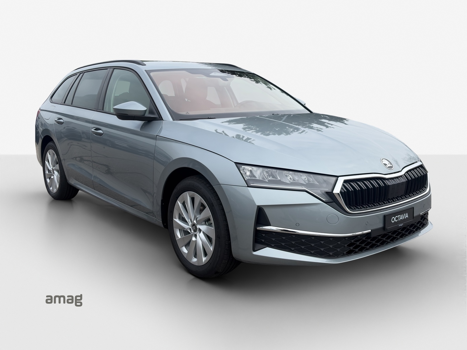 SKODA Octavia Combi 1.5 TSI mHEV DSG Dynamic-image-5