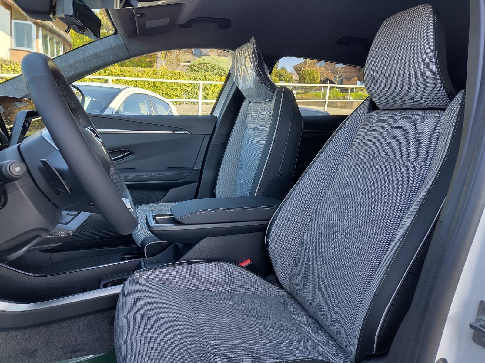 MITSUBISHI Eclipse Cross Intense+-image-15