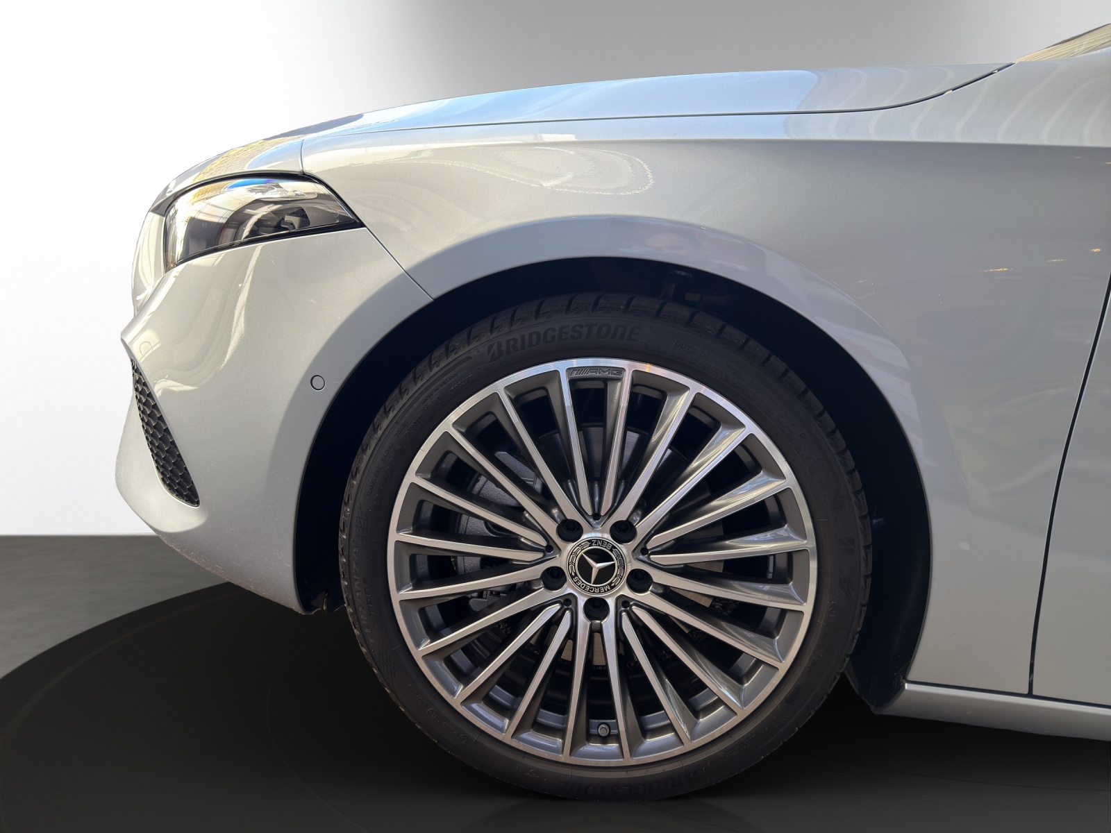 Image MERCEDES-BENZ A-250 A 250 4Matic 8G-DCT