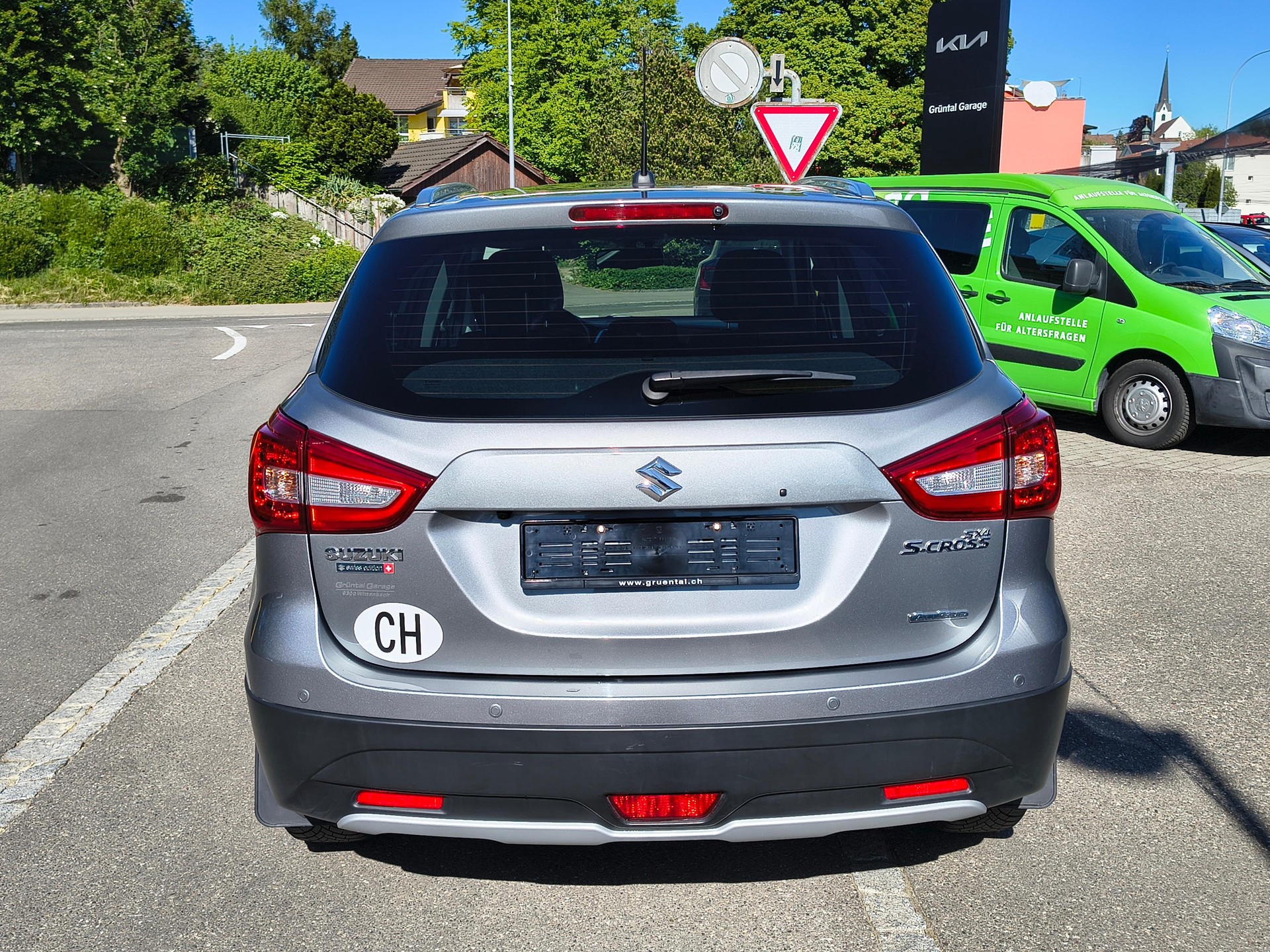 SUZUKI S-Cross 1.4 T Piz Sulai Top 4x4-image-3