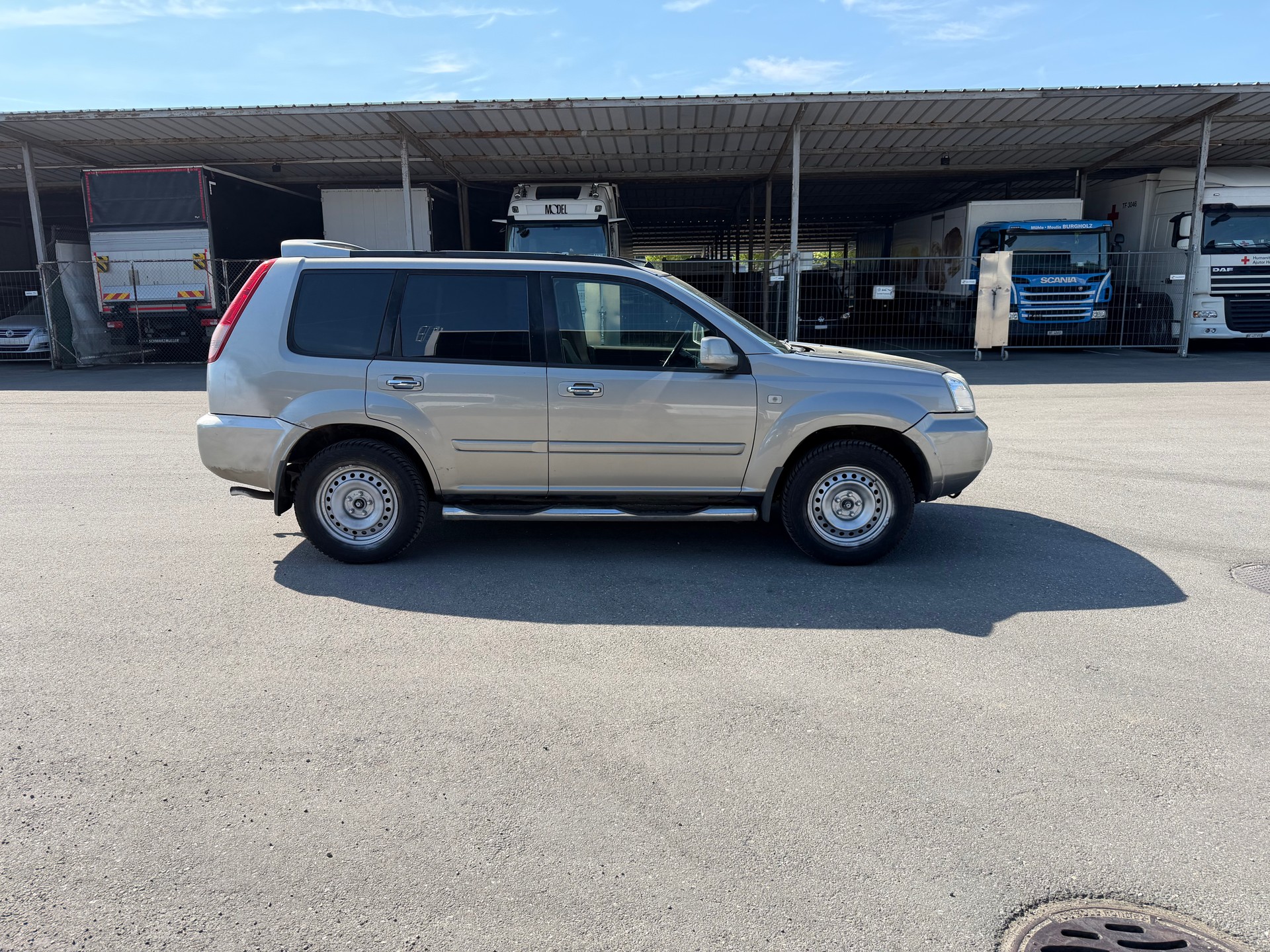 NISSAN X-Trail 2.5 16V LE 4WD-image-3
