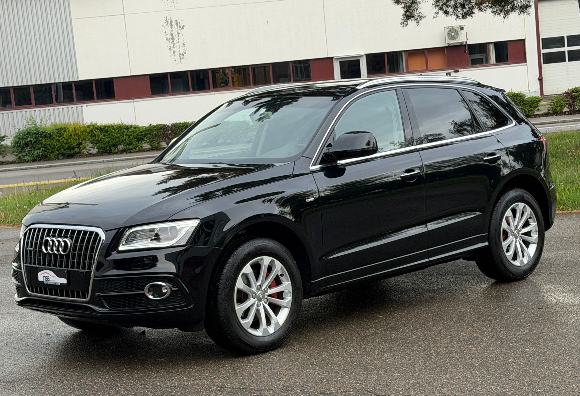 AUDI Q5 2.0 TDI S-line quattro S-tronic-image-2