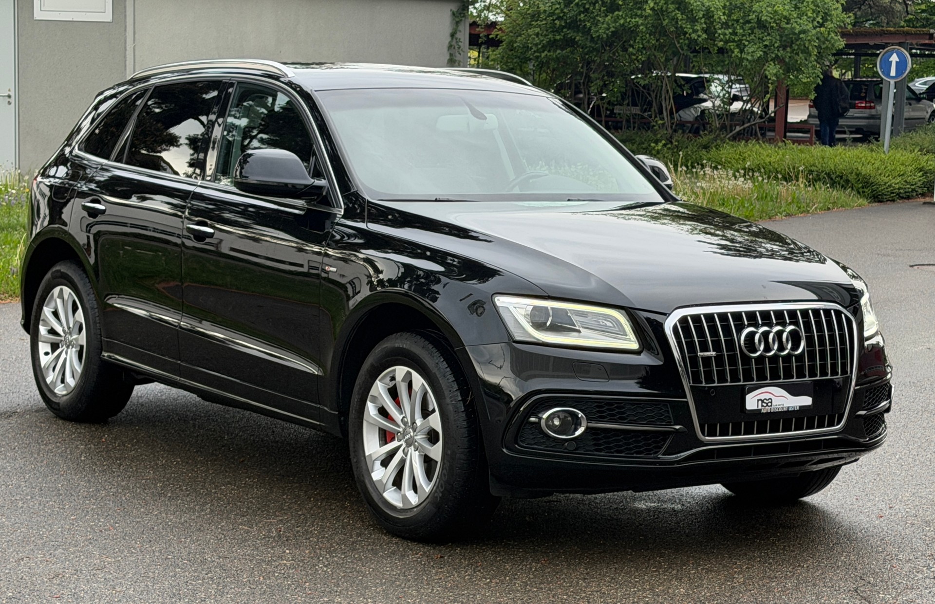 AUDI Q5 2.0 TDI S-line quattro S-tronic-image-1