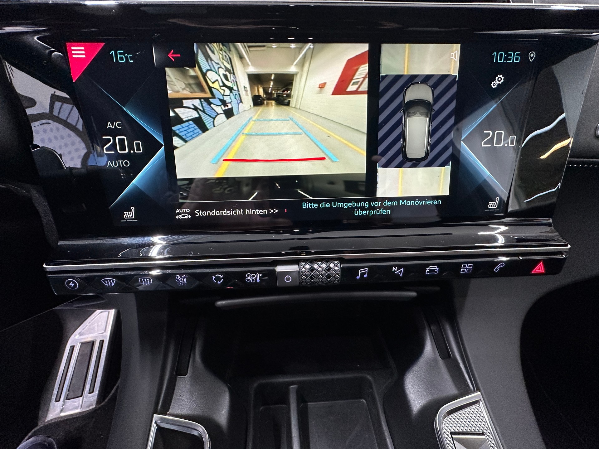 DS AUTOMOBILES DS 7 Crossback E-Tense 300 4x4 Louvre-image-12