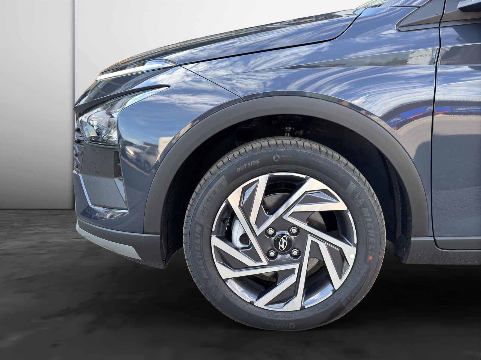 HYUNDAI Bayon 1.0 T-GDi Amplia SafeTec-image-15