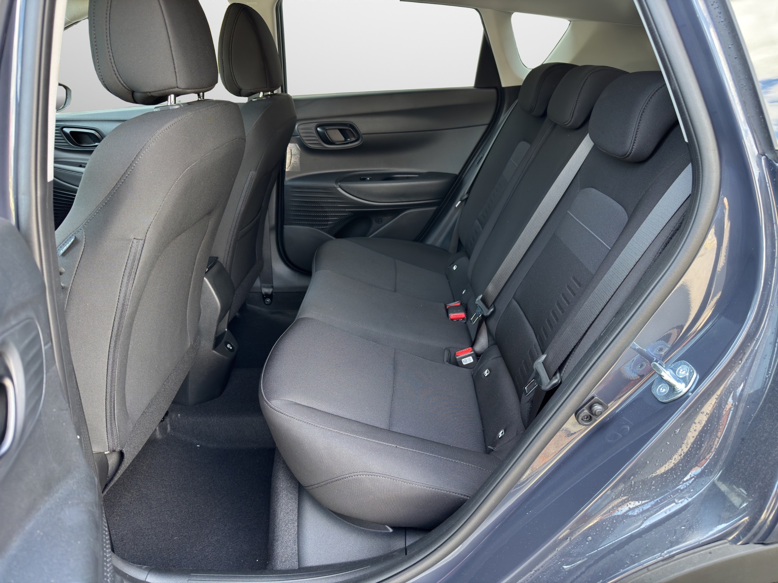 HYUNDAI Bayon 1.0 T-GDi Amplia SafeTec-image-7