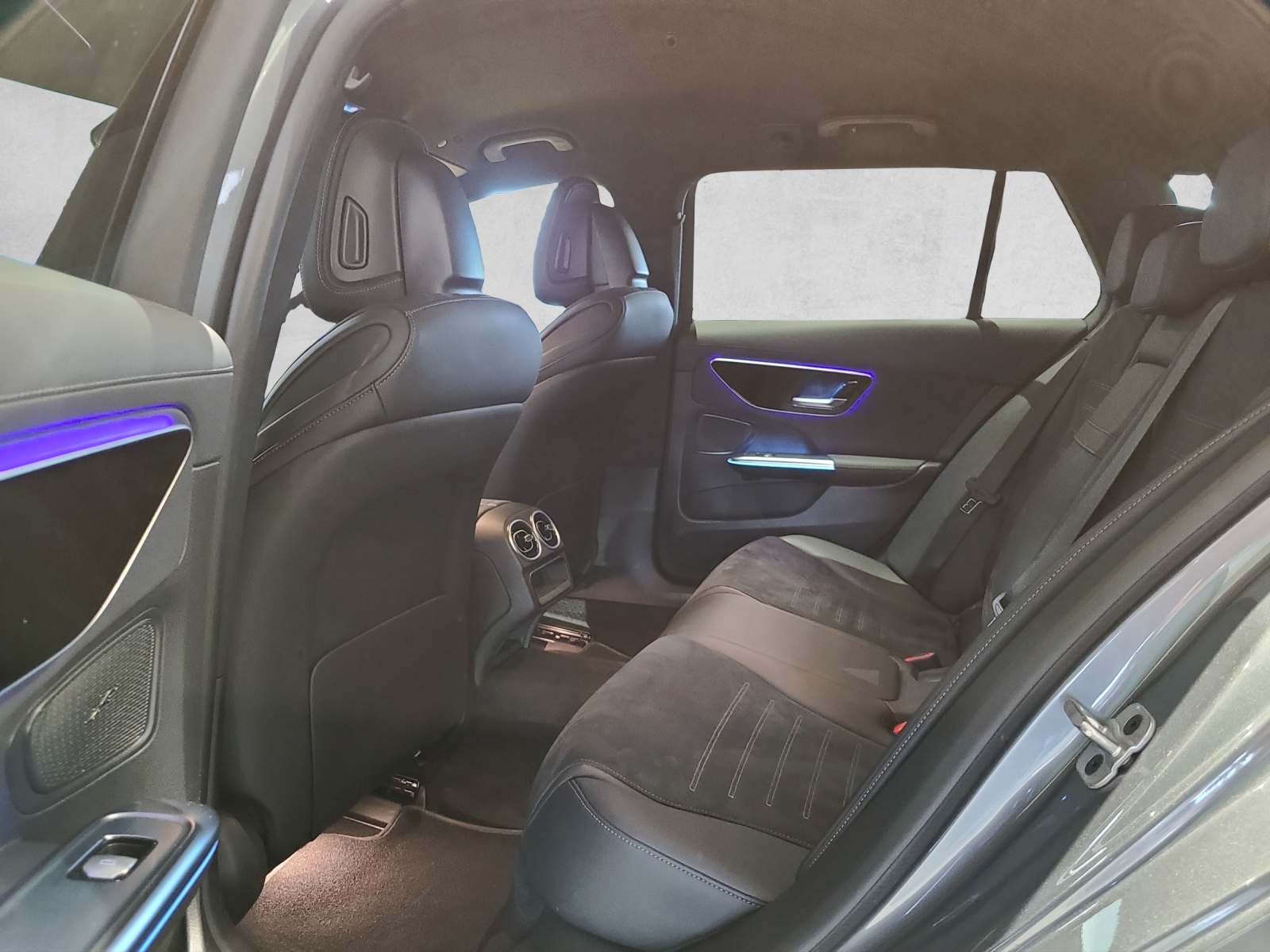 MERCEDES-BENZ C 220 d T 4Matic Swiss Star-image-10