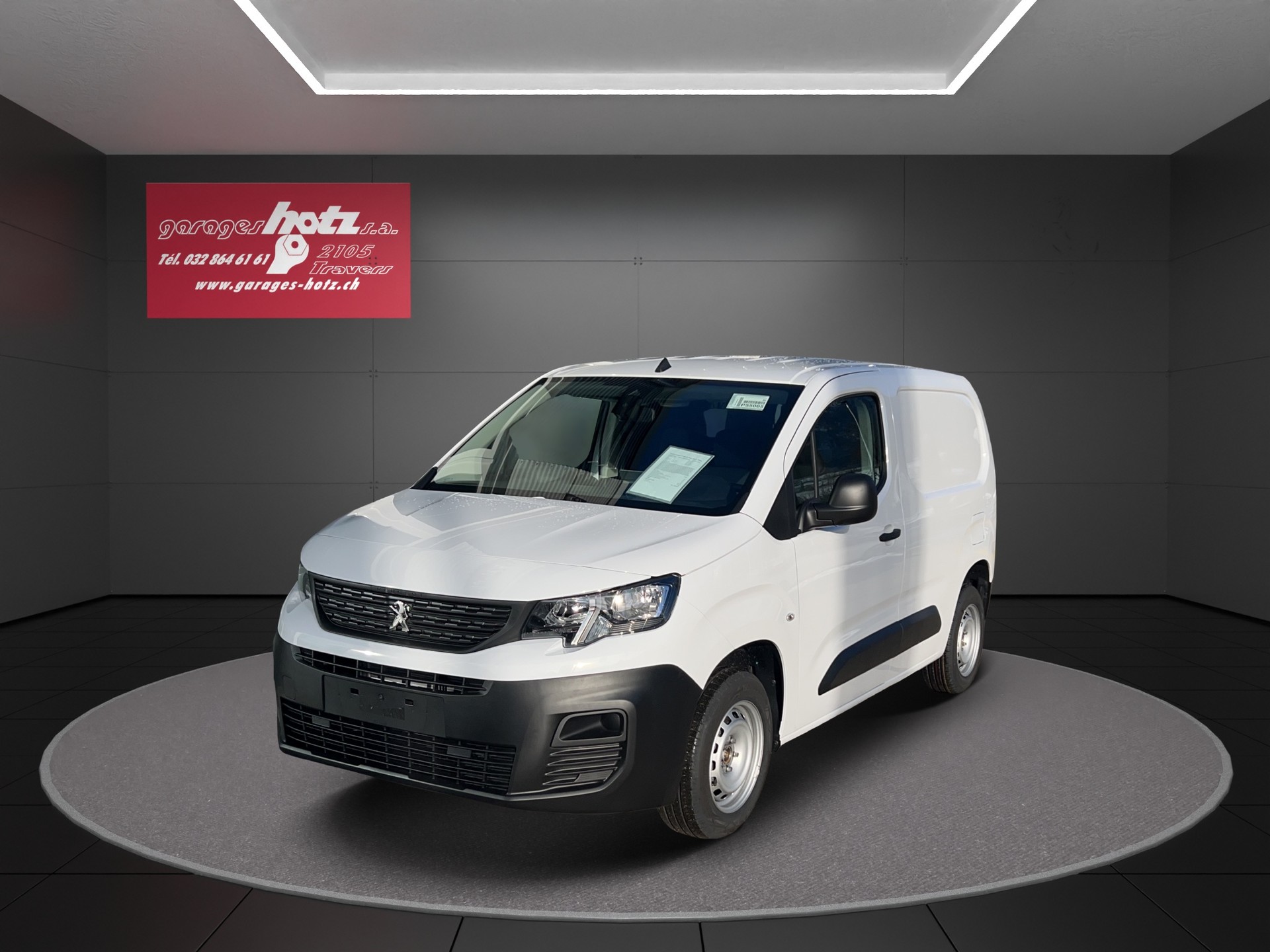 PEUGEOT Partner 1.5 BlueHDI Premium Standard-image-0