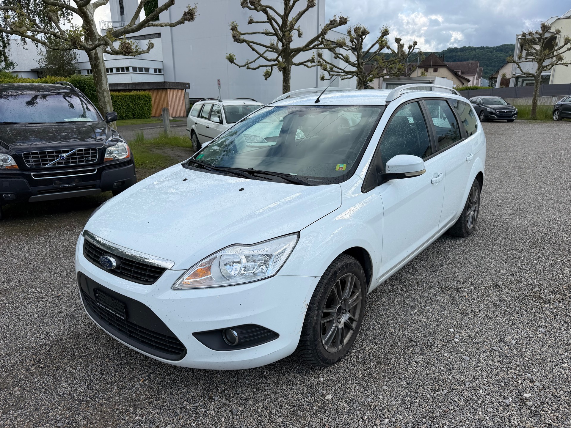 FORD Focus 1.6i Ambiente-image-1