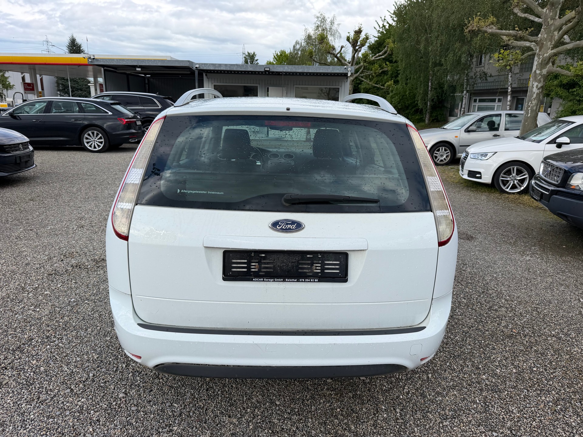 FORD Focus 1.6i Ambiente-image-5