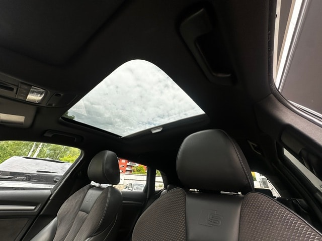 AUDI A3 Sportback 2.0 TDI Sport S-tronic quattro-image-18