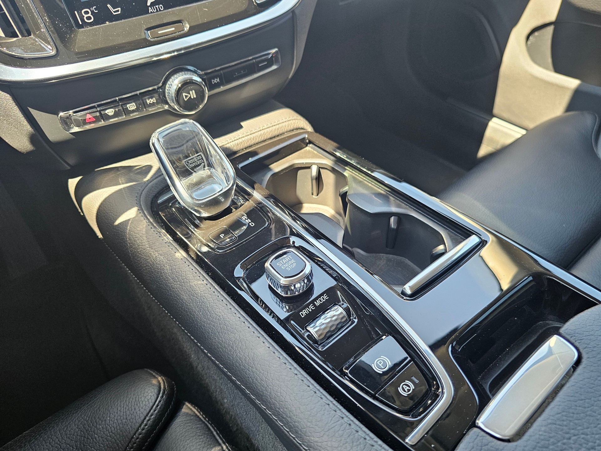 VOLVO V60 2.0 T6 TE Inscription eAWD-image-13