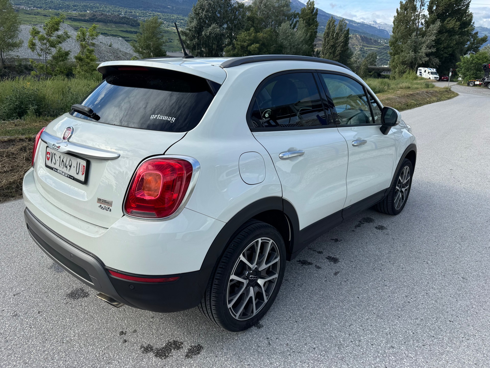 FIAT 500X 1.4T Cross Plus 4x4 Automatic-image-5