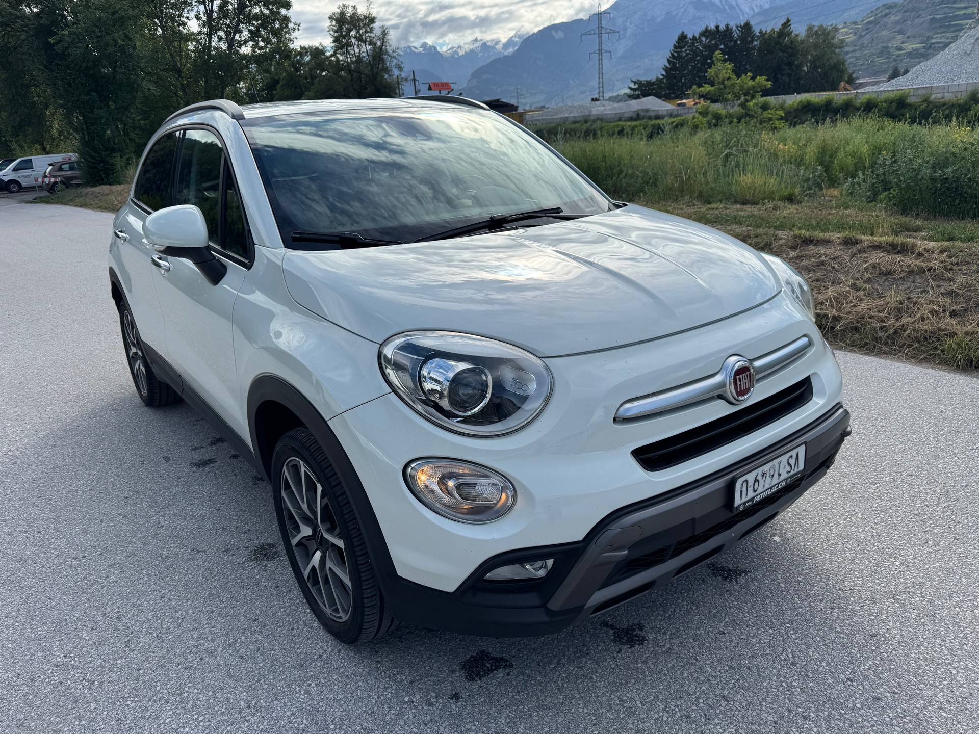 FIAT 500X 1.4T Cross Plus 4x4 Automatic-image-2