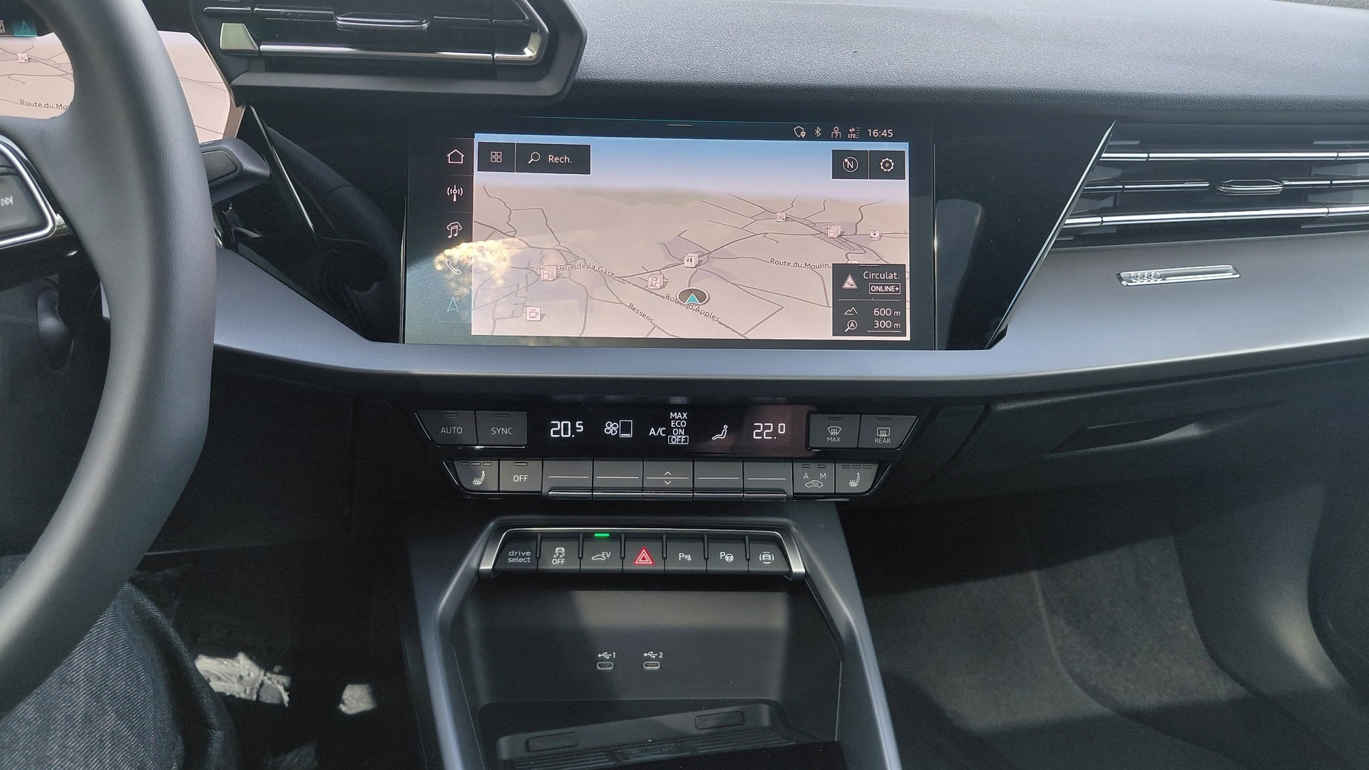 AUDI AUDI A3 Sportback 1.5 45 TFSI Plug-in-Hybrid S Line S-Tronic-image-7