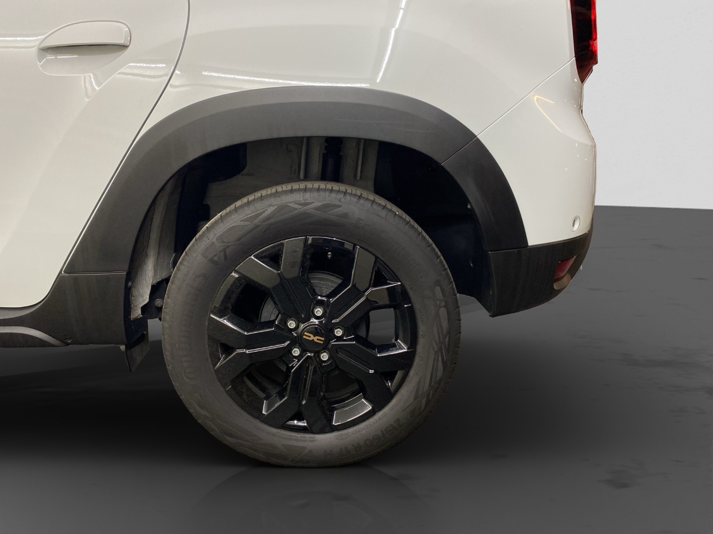 DACIA Duster TCe 150 Extreme EDC 4x2-image-23