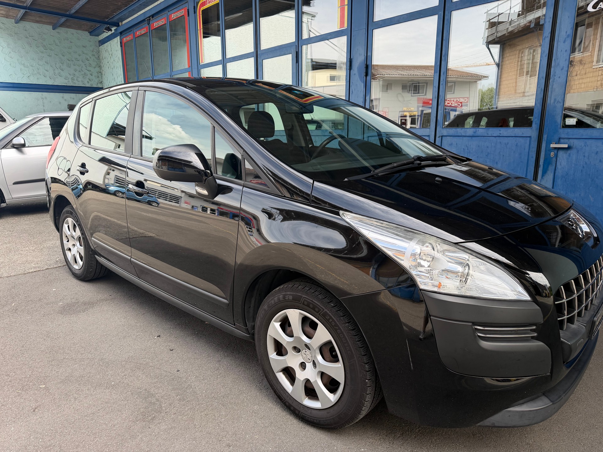 PEUGEOT 3008 1.6 16V VTI Access
