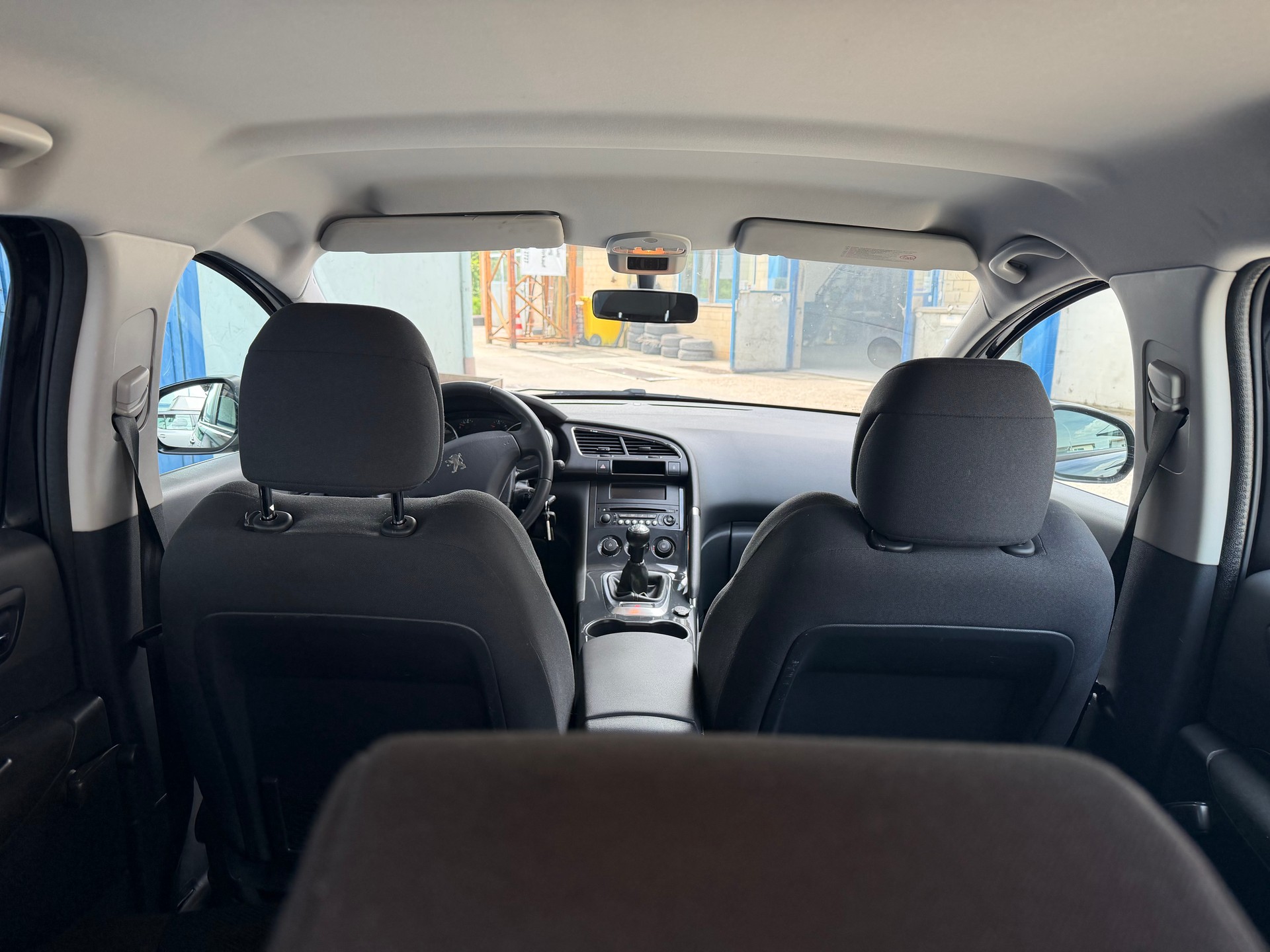 PEUGEOT 3008 1.6 16V VTI Access-image-5