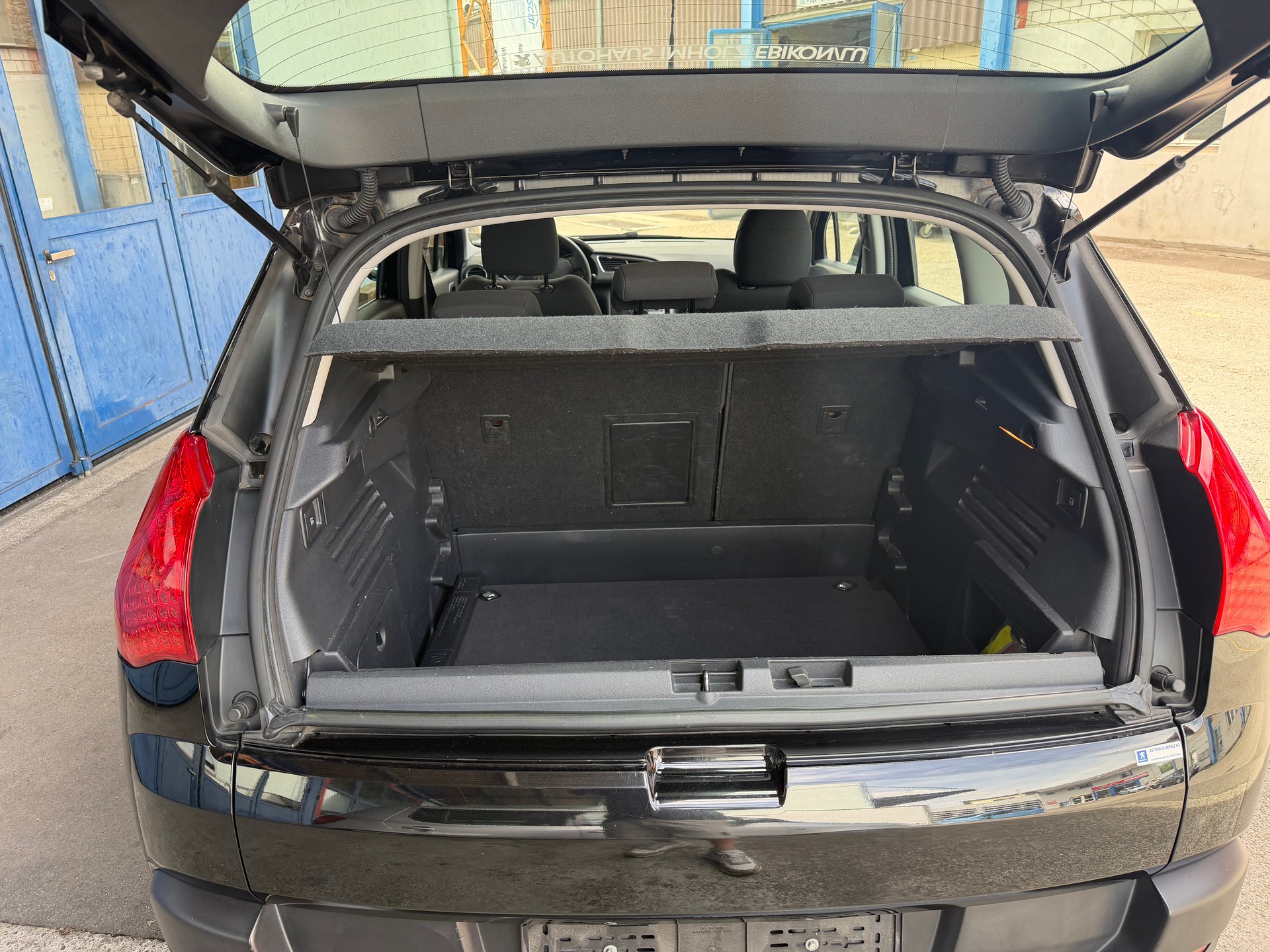 PEUGEOT 3008 1.6 16V VTI Access-image-7