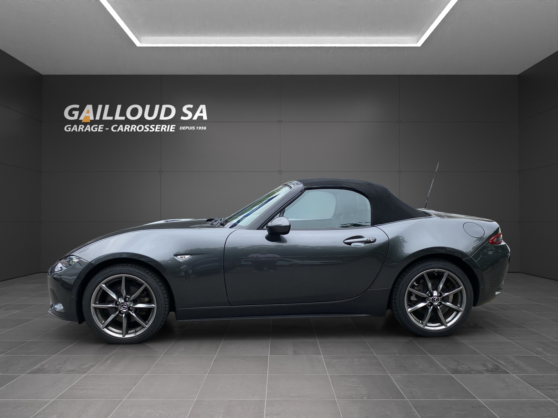 MAZDA MX-5 SKYACTIV-G 184 Revolution-image-5