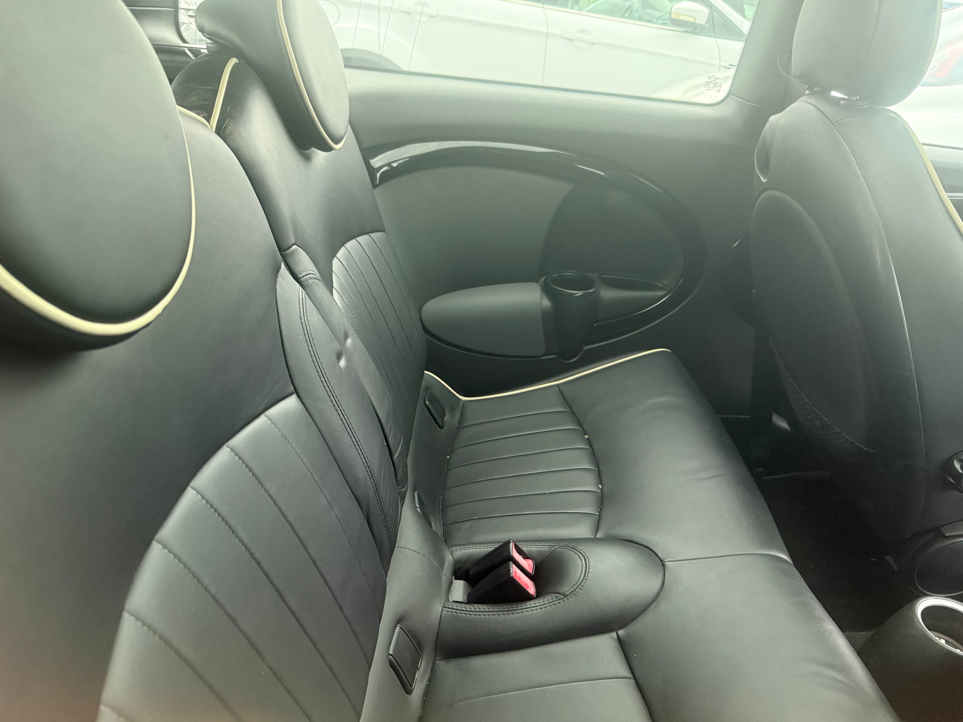 MINI Clubman Cooper S-image-5