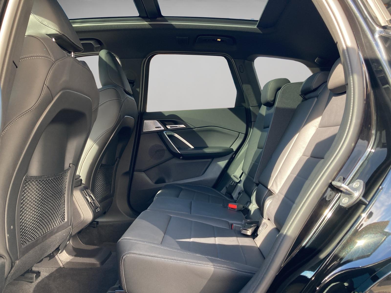 BMW X1 20d xDrive paddles-image-9