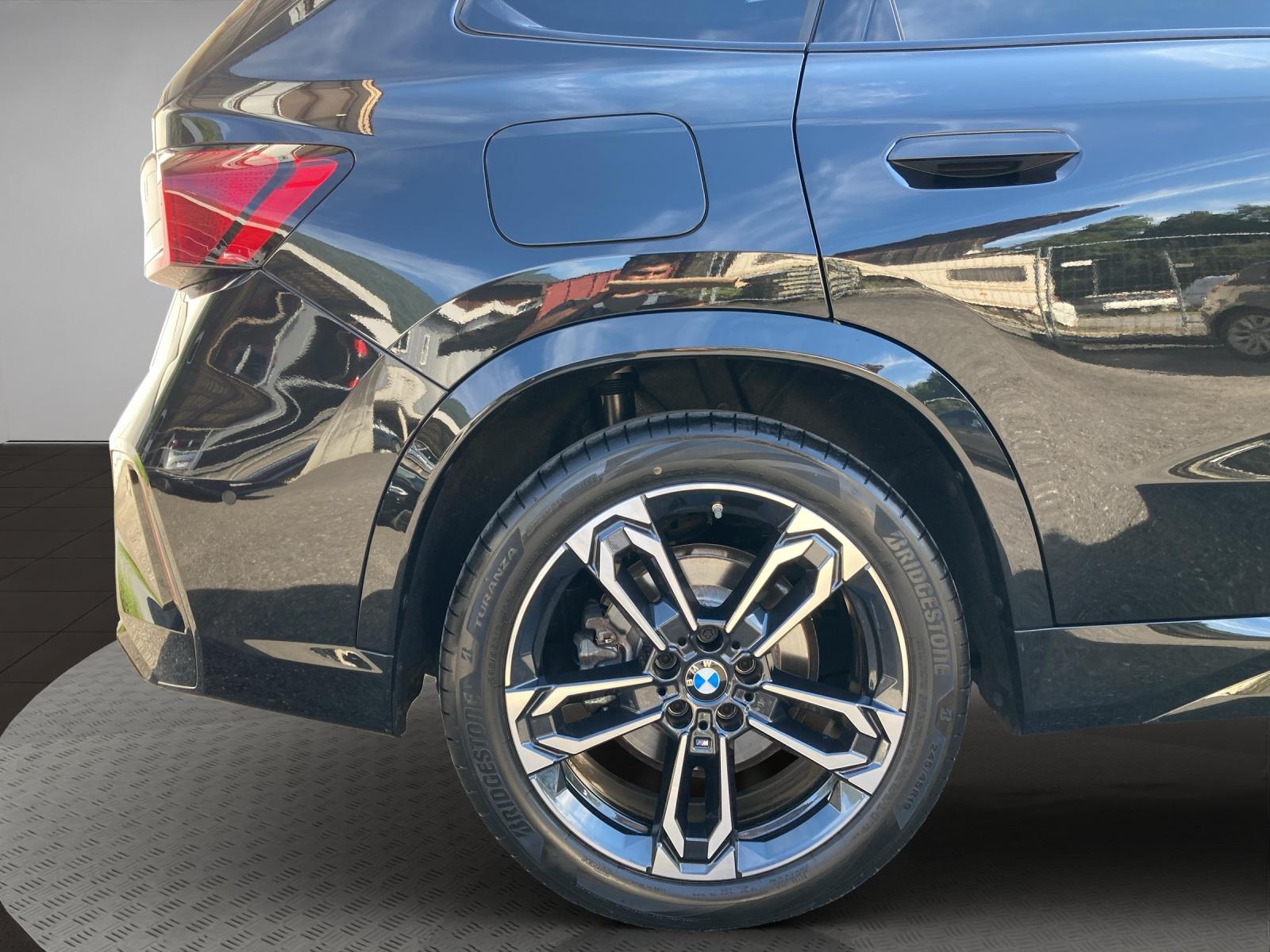 BMW X1 20d xDrive paddles-image-19