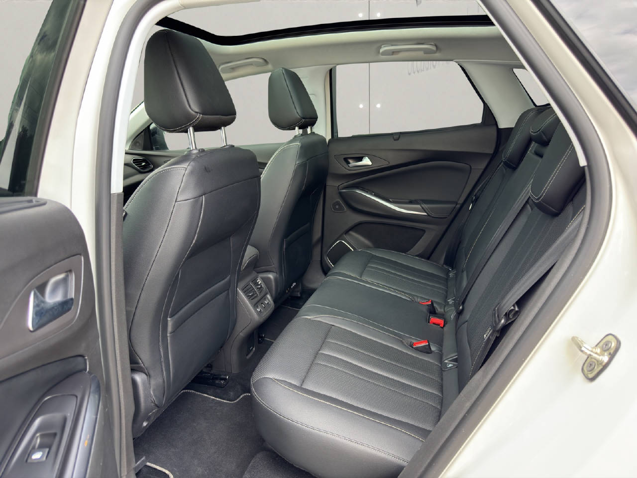 OPEL Grandland X 1.6 CDTi Ultimate-image-7
